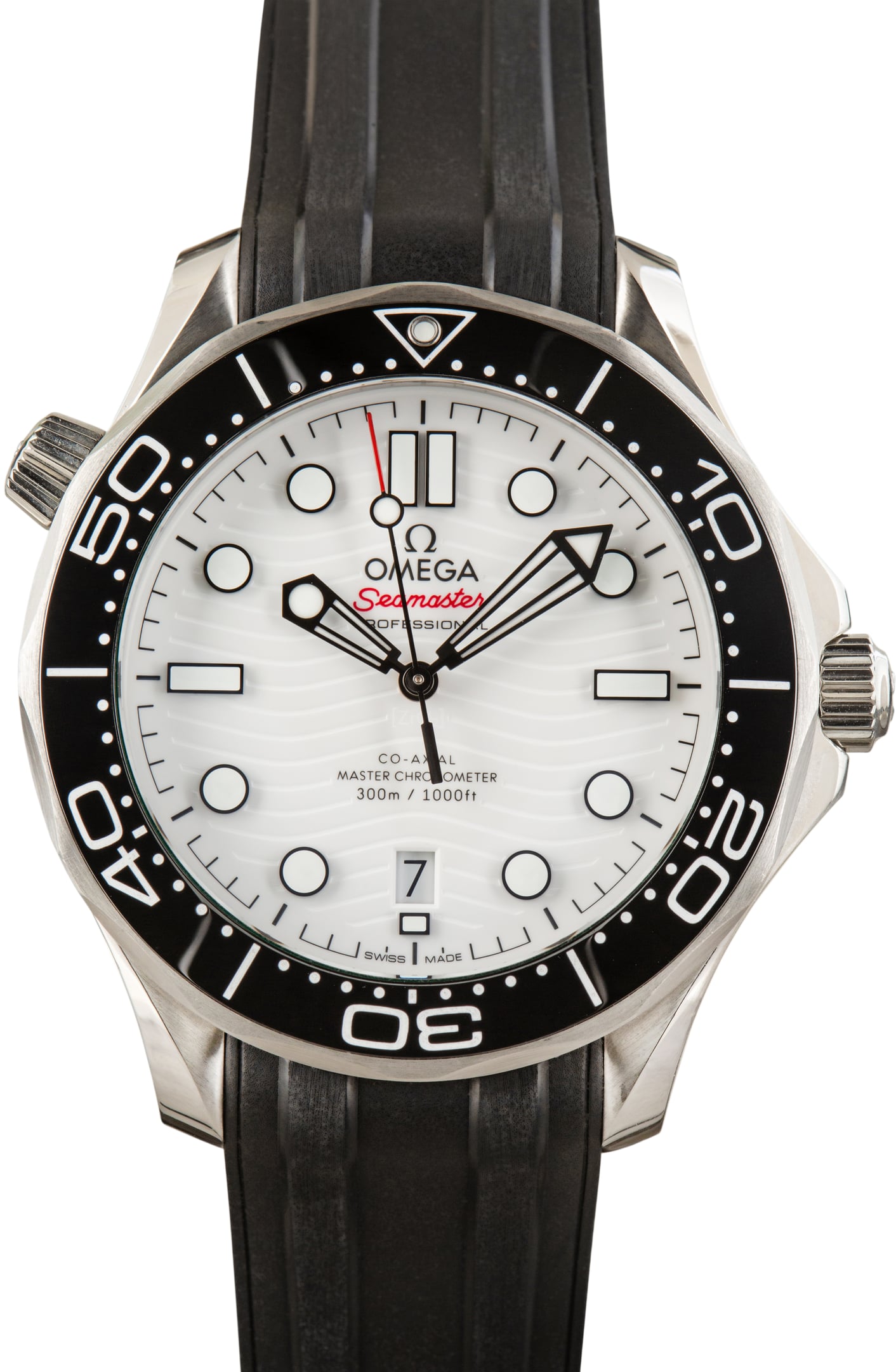 Pre-Owned Omega White Dial Seamaster Diver 300M Steel on Rubber