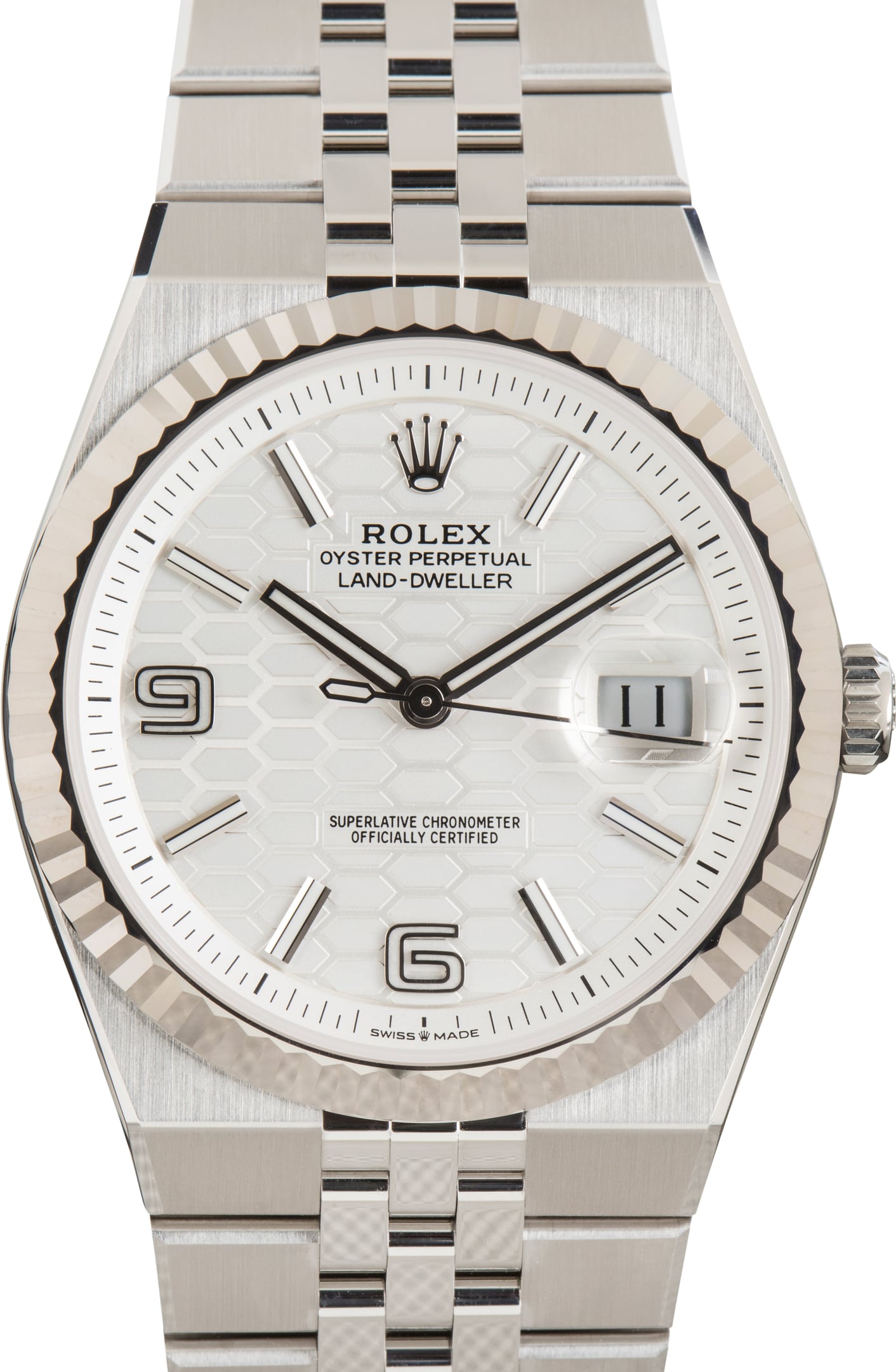 Pre-Owned Rolex Land-Dweller 40 127334 White Honeycomb Motif Dial