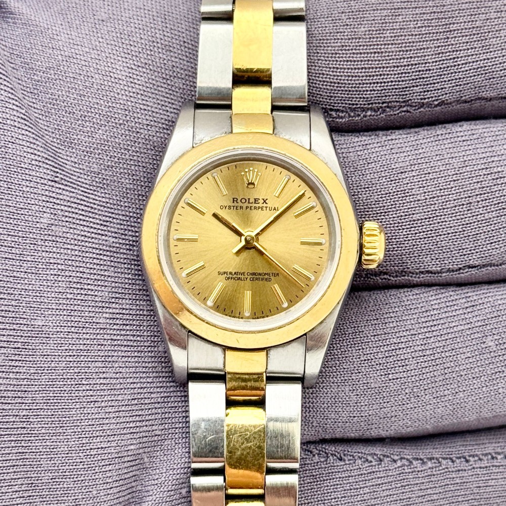 Rolex Oyster Perpetual 26mm 67183