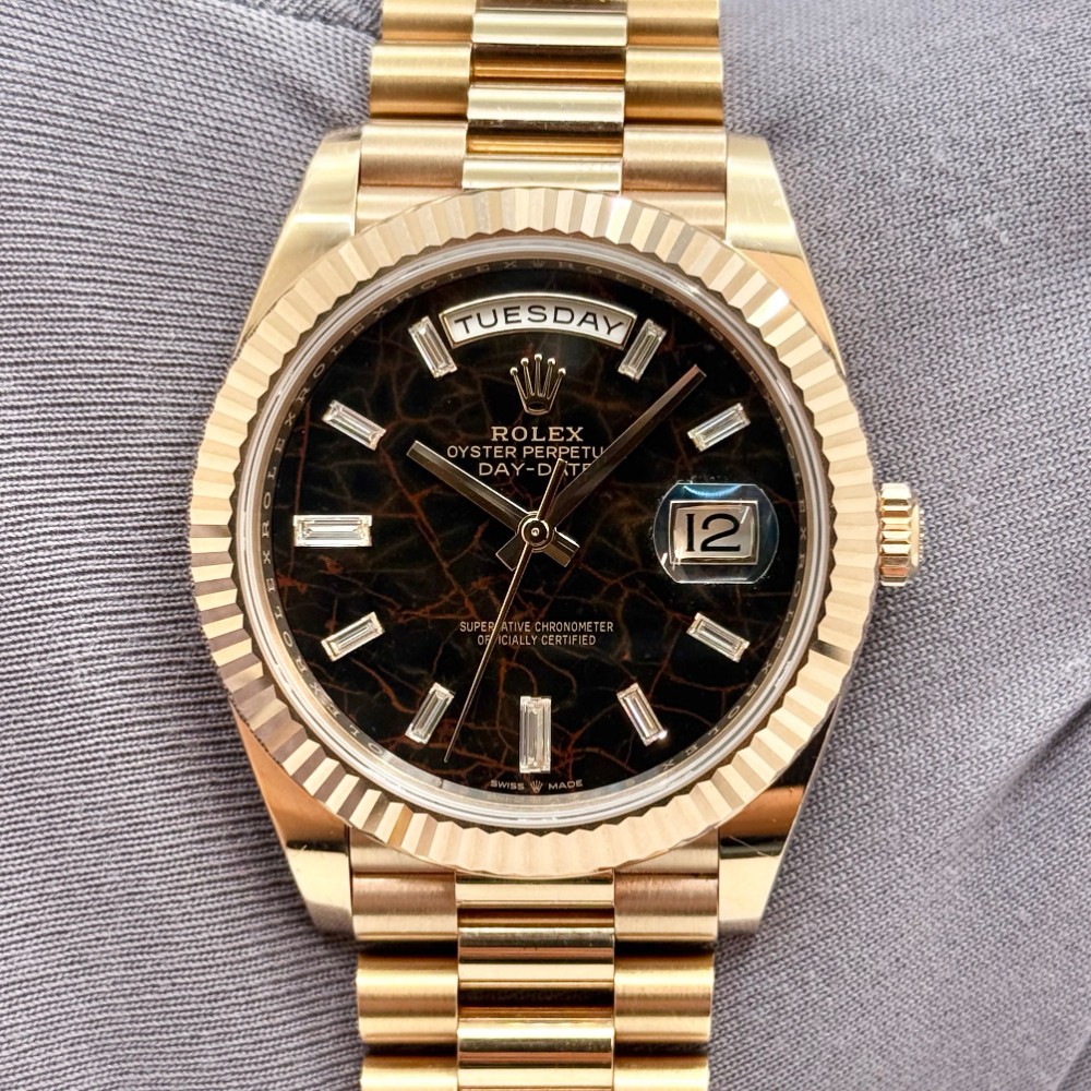 Rolex Day-date 40mm 228235